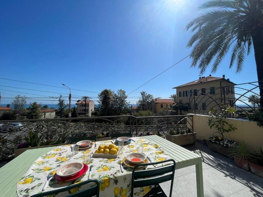 Casa Visconti, Bordighera, Vista Mare ภายนอก รูปภาพ