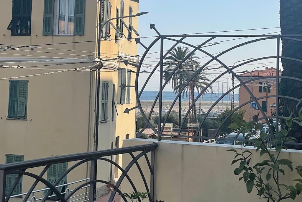 Casa Visconti, Bordighera, Vista Mare ภายนอก รูปภาพ